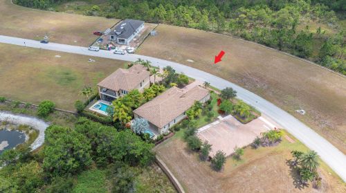 109 Calmo Cir, Port Saint Lucie FL  34984-6610 exterior