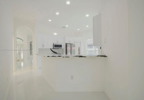 1260 144th Ave, Hollywood FL  33028-2921 exterior