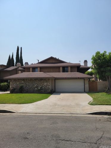 742 Park Hyde St, Orange, CA 92868-4834