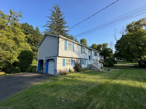 57 Edison Ave, Ogdensburg NJ  07439-1244 exterior