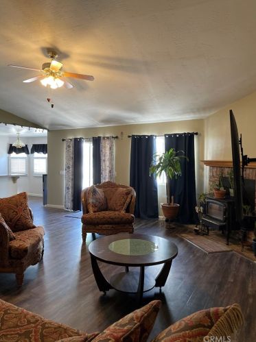 9985 Appleton St, Victorville CA  92392-1967 exterior