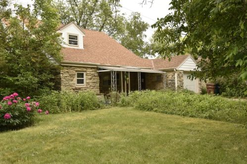 5706 Dexter Ave, Milwaukee WI  53209-4212 exterior