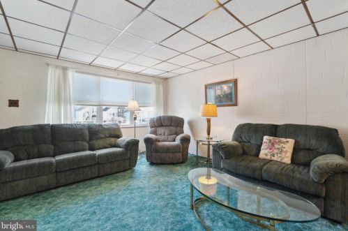 3679 Hereford Ln, Philadelphia, PA 19114-1908