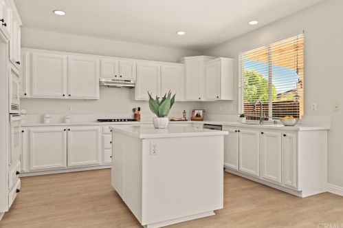 35937 Arnett Rd, Wildomar CA  92595-7654 exterior
