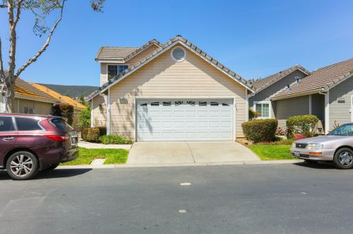 10340 Rancho Carmel Dr, San Diego, CA 92128-3662