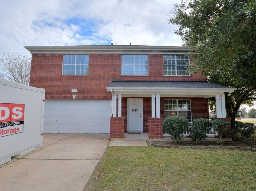 100 Britni Loop, Uhland, TX 78640-4966