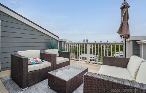 911 27 St, San Diego CA 92102-1013 exterior