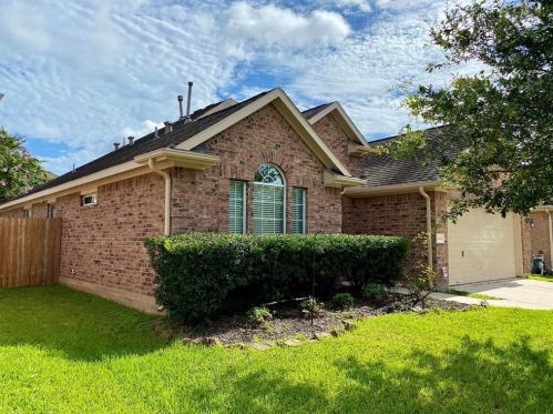21615 Rose Mill Dr, Humble, TX 77339-2391