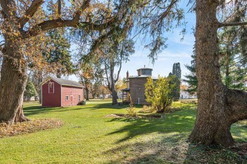 610 Liberty St, Ripon WI  54971-1220 exterior