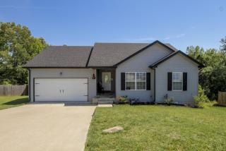 1391 Shady Hill Ct, Clarksville, TN 37042-6778