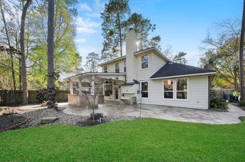26 Davis Cottage Ct, Conroe TX  77385-3471 exterior