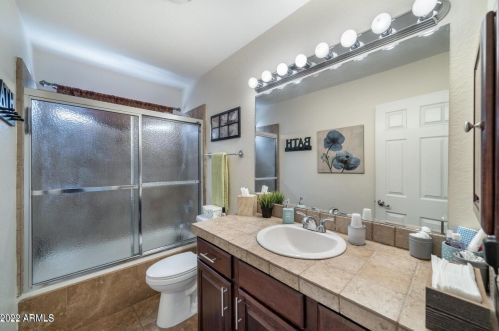 6025 Beck Ln, Scottsdale AZ  85254-1918 exterior