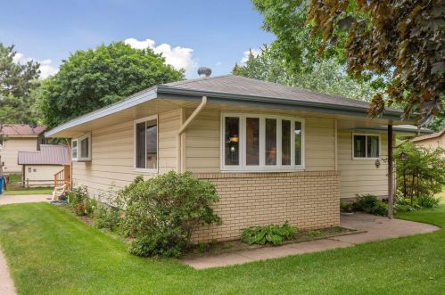 1620 Onondaga St, Minneapolis, MN 55432-3654