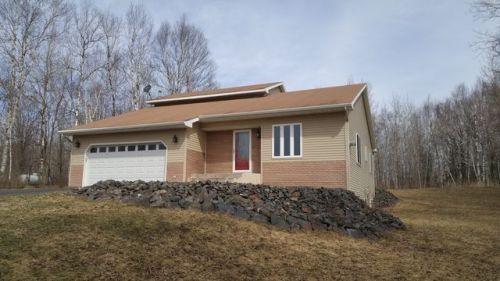 5175 Country Ln, Duluth, MN 55810-8701