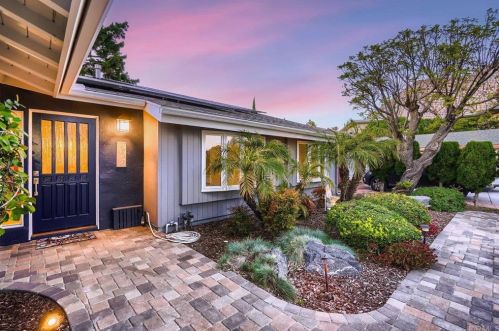 3056 Renault St, San Diego, CA 92122-2253