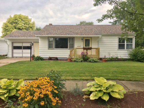 200 Walnut St, Rozellville, WI 54484-9441