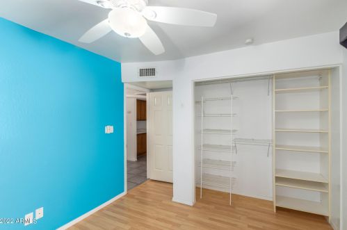 4633 Aire Libre Ave, Glendale, AZ 85306-1501