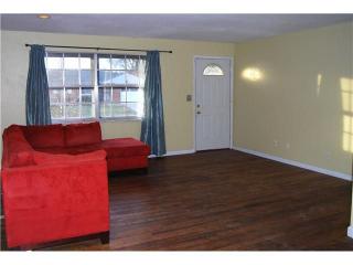 4618 Sandy Lane Rd, Columbus, OH 43224-1023