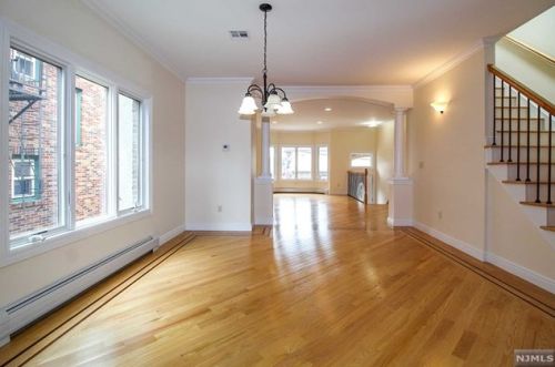 441 Washington Ave, Cliffside Park NJ  07010-1814 exterior