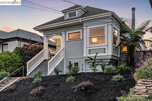 4143 Howe St, Oakland CA 94611-5117 exterior