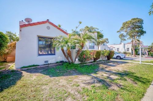 1402 Poinsettia St, Long Beach, CA 90805-3130