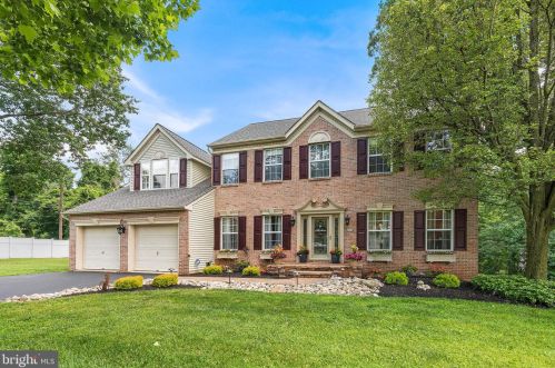 1368 Buttonwood Dr, Southampton, PA 18966-4239