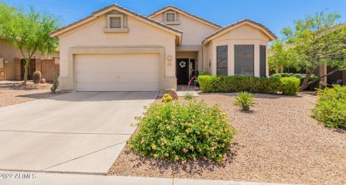 2327 Cabot Cir, Mesa, AZ 85207-1518