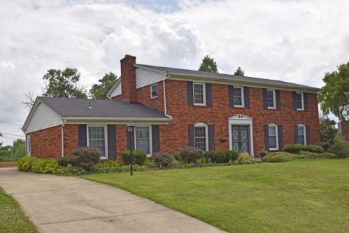 11246 Embassy Dr, Cincinnati, OH 45240-3008