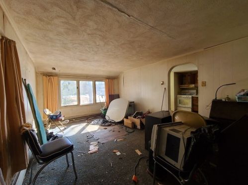 687 Boston Rd, Billerica, MA 01821-5319