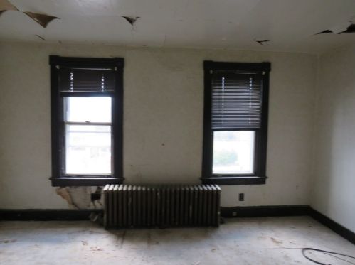 336 14th Ave, Whitaker PA  15120-1412 exterior