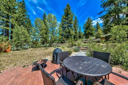 2622 Cold Creek Trl, South Lake Tahoe CA  96150-7200 exterior