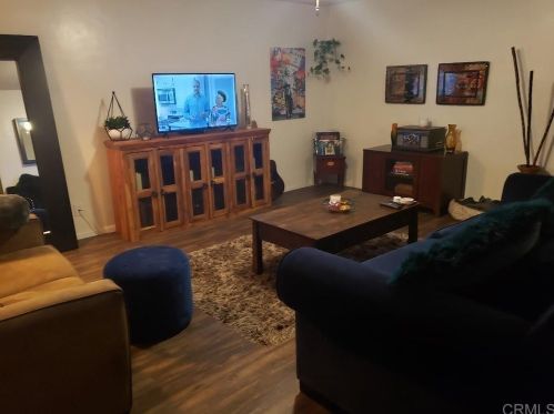 618 11th Ave, Escondido CA  92025-4720 exterior