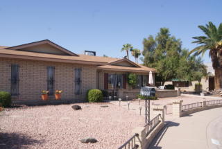 8408 49th Ave, Glendale, AZ 85302-6305