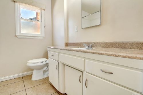 6928 Yellowstone Dr, Riverside CA  92506-3927 exterior