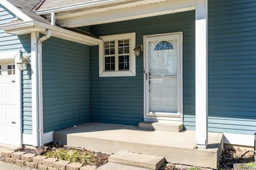 4602 Brittwood Ln, Stonelick, OH 45103-1066