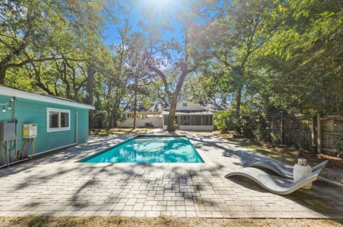 301 Brooks St, Fort Walton Beach FL  32548-7234 exterior