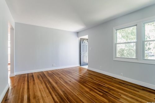 108 Mckinley Ave, North Bellmore, NY 11710-2344