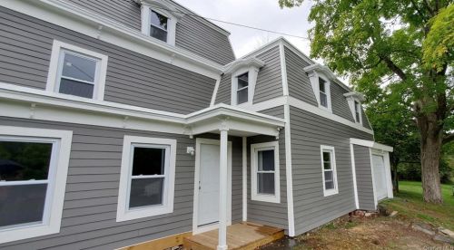 2 Plattekill Rd, Marlborough NY  12542-6023 exterior