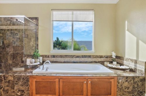 4021 Calistoga Ct, Modesto CA  95356-8987 exterior