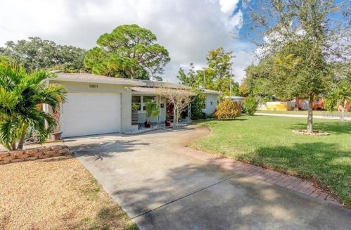 5801 5th St, Saint Petersburg, FL 33705-5503