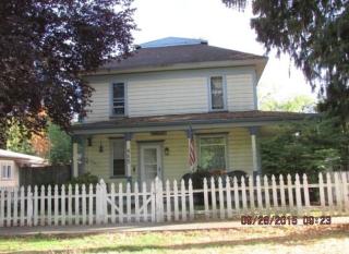 465 Arthur St, Woodburn, OR 97071-4711