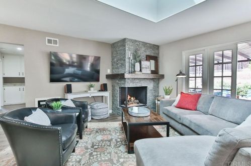 6352 Lake Dora Ave, San Diego CA 92119-3128 exterior