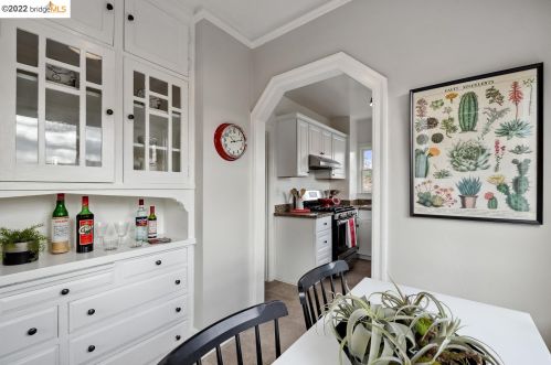 668 Jean St, Oakland CA  94610-1410 exterior