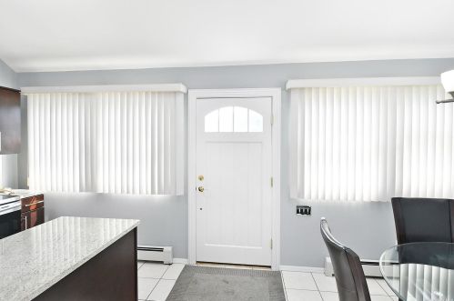 118 12th Ave, Holtsville NY  11742-2316 exterior