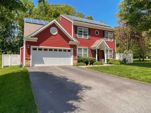 57 Plum Court Dr, Poughquag, NY 12570-4504