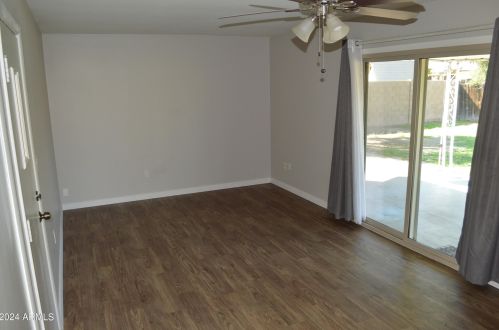 12428 48th Dr, Glendale AZ  85304-2208 exterior