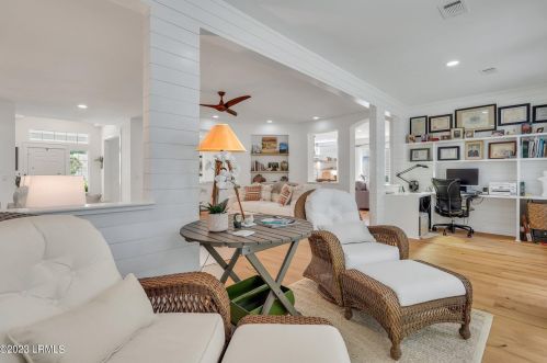 34 Chiffelle St, Bluffton SC  29909-4562 exterior