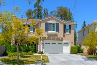 1005 Woodcrest Ln, Vista CA  92081-7883 exterior