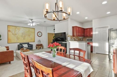 8729 Manhattan Ave, Plano TX  75024-7748 exterior