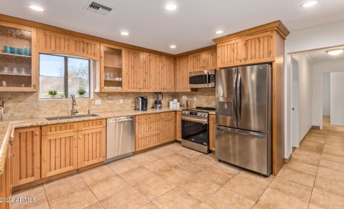 10069 Paradise Dr, Scottsdale AZ  85260-5918 exterior